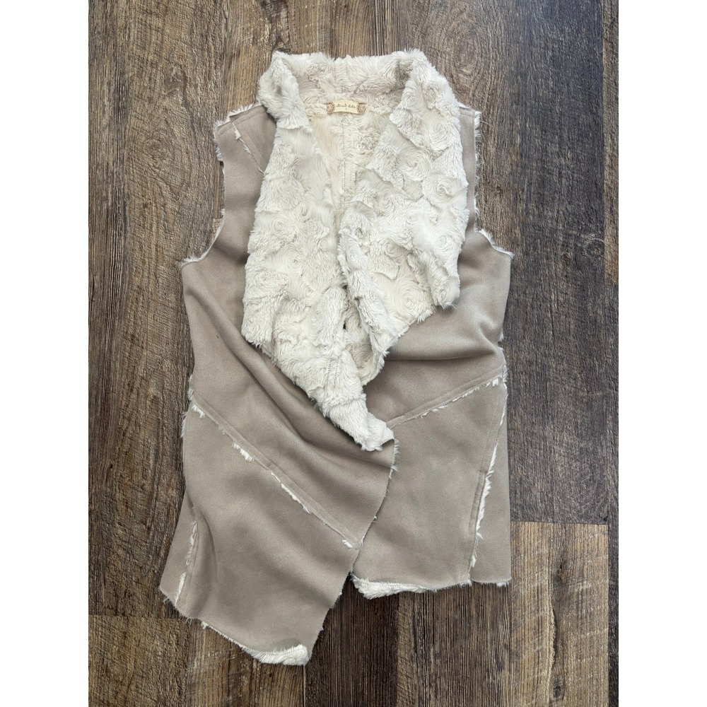 Altar'd State Tan Faux Suede Rose Swirl Faux Fur Draped Vest Small